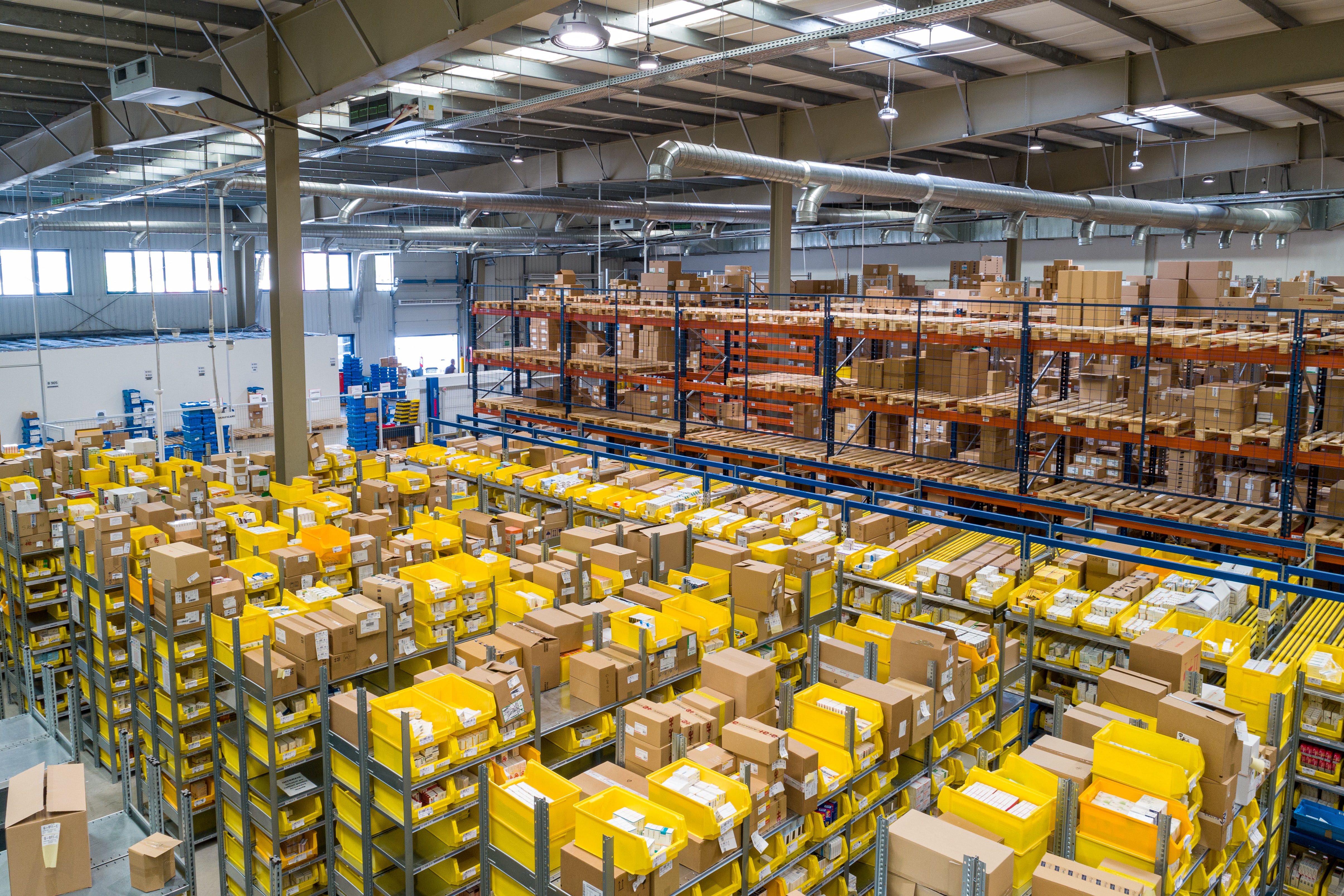 6 Warehouse Storage Solutions and to Consider